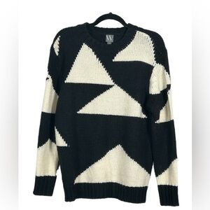 Worthington Women’s Black and Cream Geometric Crewneck Sweater, Size Small